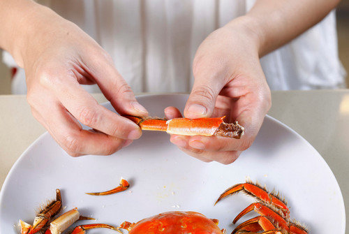 【图文教程】大闸蟹正确的吃法-清蒸大闸蟹怎么吃15