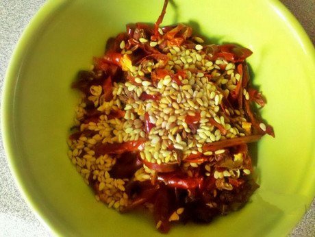 蒸虾的调料的做法图解-自制家常清蒸虾的蘸料的方法讲解3