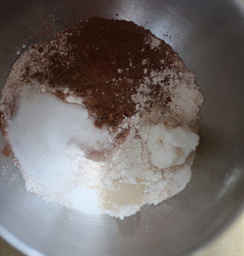 红糖豆沙核桃包子1