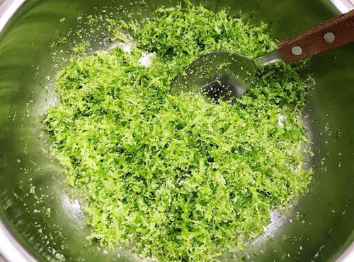 图解柠檬皮屑怎么保存？柠檬皮屑冷冻保存方法4