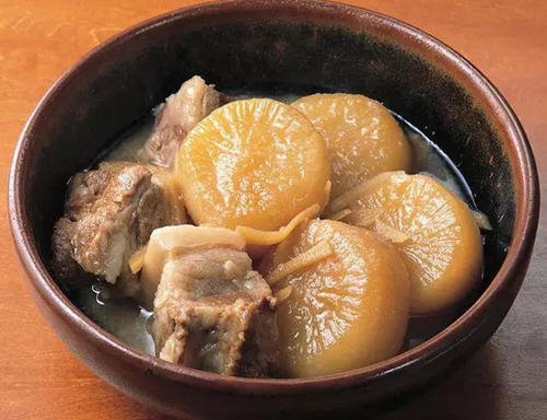 讲解炖猪肉放什么容易炖烂？炖猪肉更容易炖烂的方法和技巧5