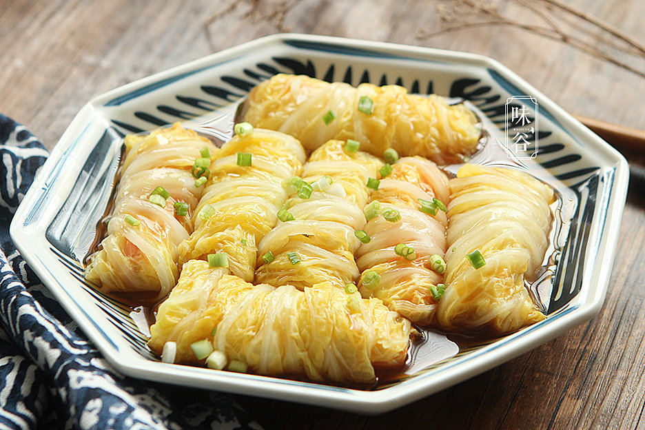 小年至年味浓，【金针菇白菜卷】这道菜可不能少，卷一卷蒸一蒸，多吃还不长胖 10