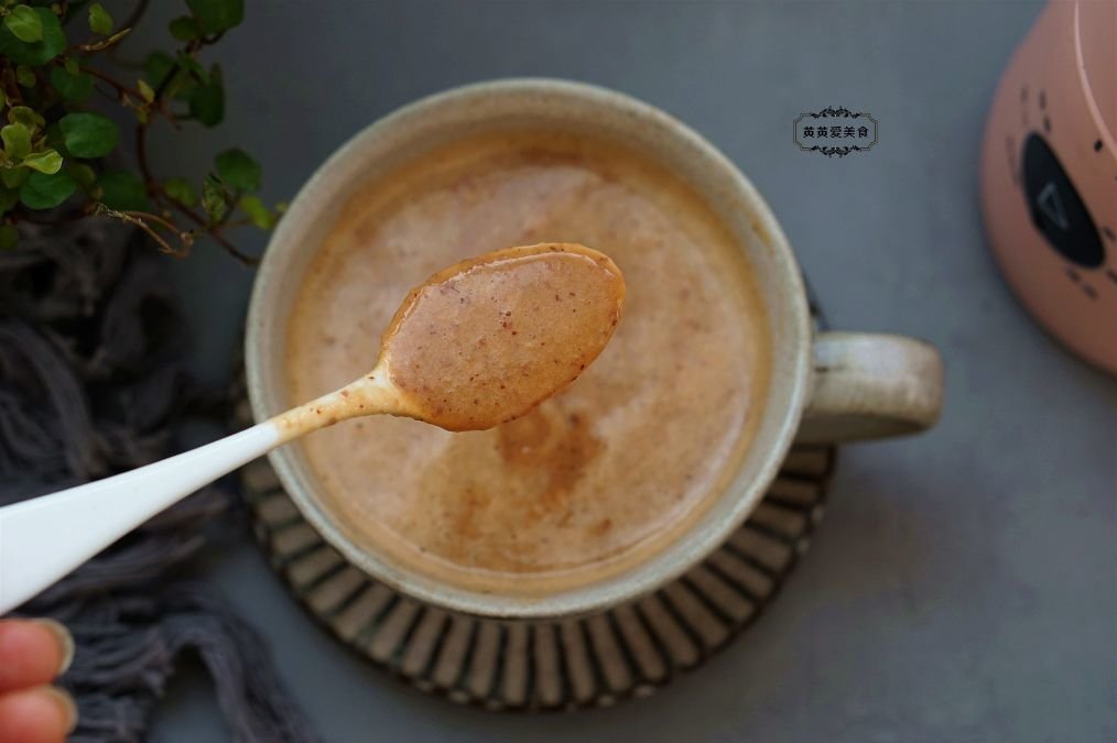 临近年关，聪明女人拿它当早餐，香甜细腻补气血，越喝越年轻 2
