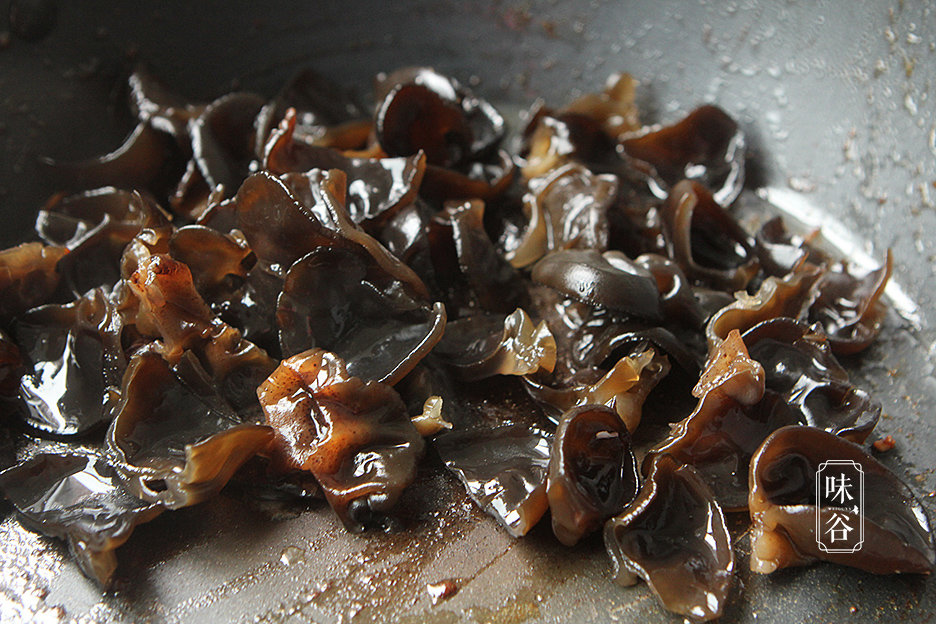 木耳和它天生一对，隔三差五吃一次，给身体杀杀菌，病毒躲着走 7