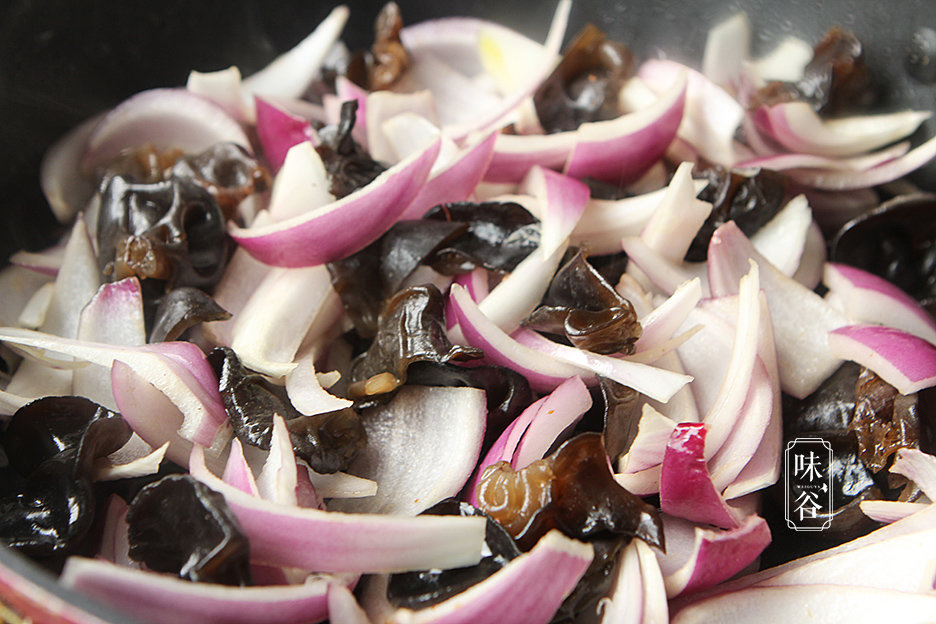 木耳和它天生一对，隔三差五吃一次，给身体杀杀菌，病毒躲着走 8