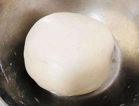 立春，宅在家吃春饼，独家秘方1次做30张，卷肉卷菜吃得香 3