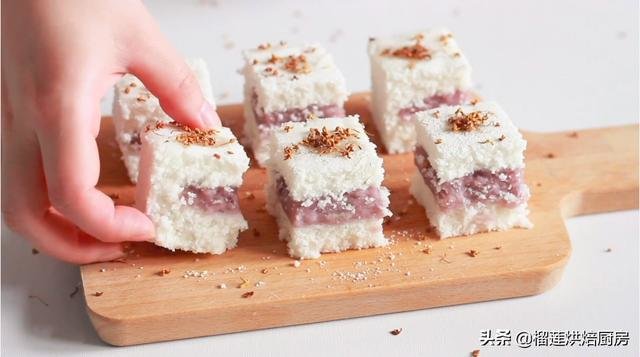 练制好的猪油，可以做芋见桂花糕，中式宫廷桃酥，芝麻烧饼，荷花酥等3