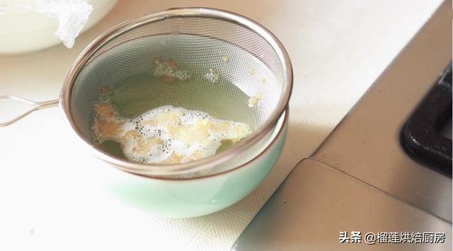 练制好的猪油，可以做芋见桂花糕，中式宫廷桃酥，芝麻烧饼，荷花酥等13