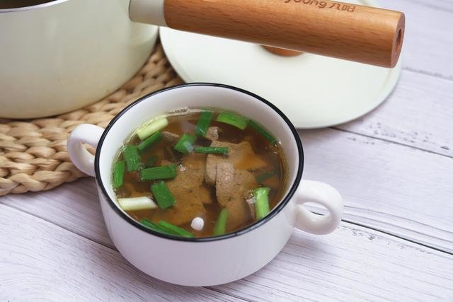 鲜嫩不腥，缓解眼部干涩，保护视力【猪肝汤】10