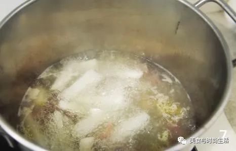 春天湿气重，隔三差五喝一次【酸萝卜老鸭汤】，清热祛湿，开胃健脾 8