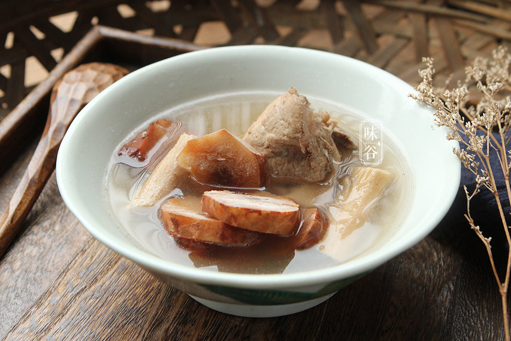 南方湿气重，用这些树根煲汤祛湿，赶走体内湿气！1