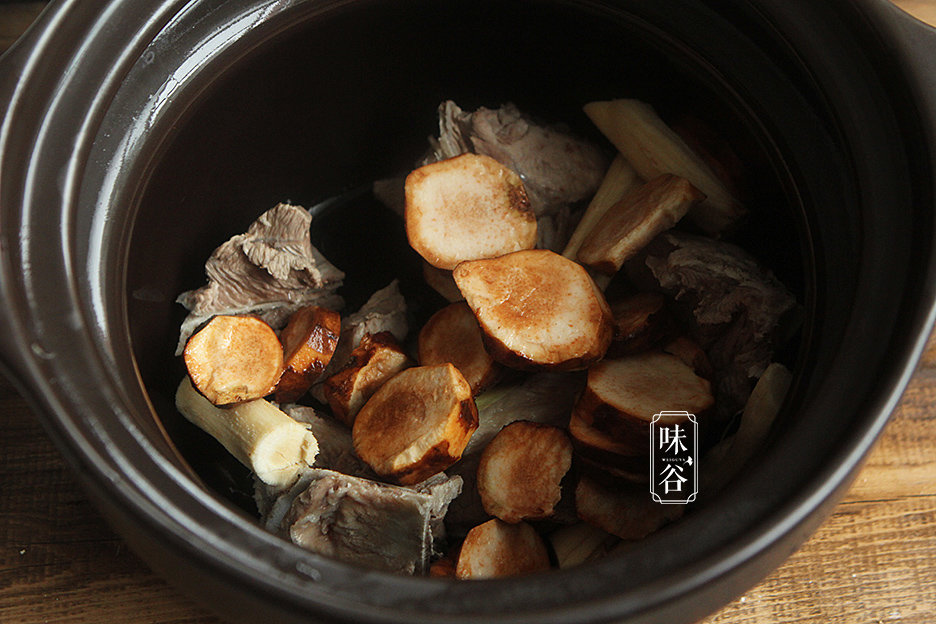 南方湿气重，用这些树根煲汤祛湿，赶走体内湿气！6