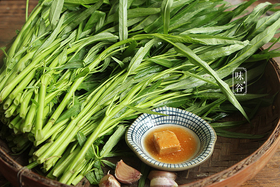 别错过这碱性蔬菜【空心菜】和腐乳一起炒是绝配3