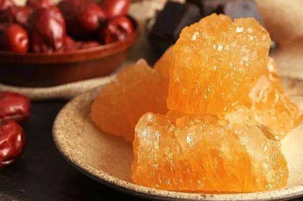 营养师：吃黄冰糖和白冰糖补血，其实两种都没用 1