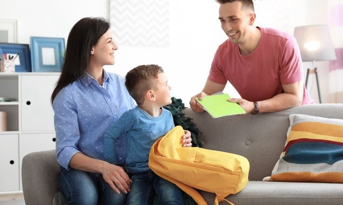 男生额头高头发少怎么办？1