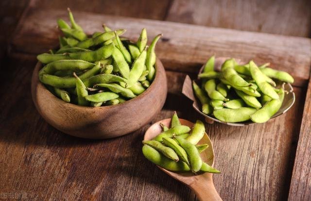 小暑时节遇到这菜抓紧吃【凉拌五香毛豆】，做一盘实在是香 ，还解腻开胃8