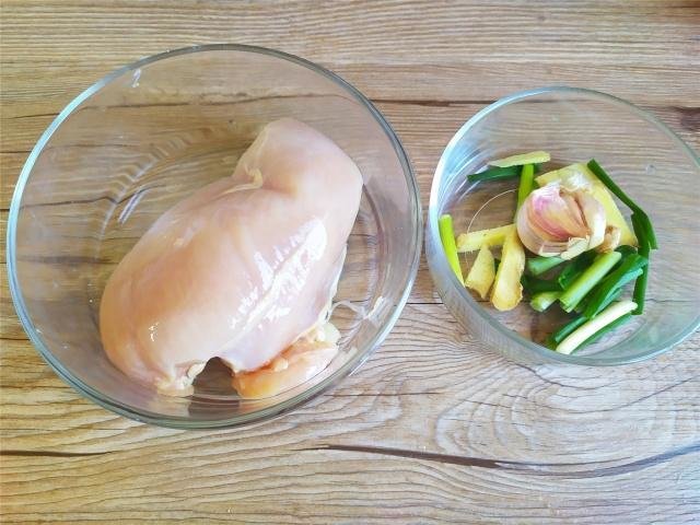 鸡柳怎么炸会外酥里嫩？3