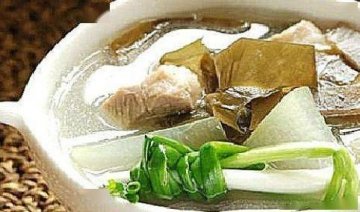 白萝卜的功效与作用：暖胃健脾，助消化，排出毒素1