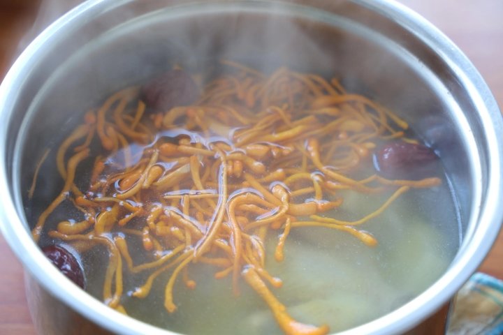 营养鲜美又养胃的【山药虫草菇鸽子汤】7