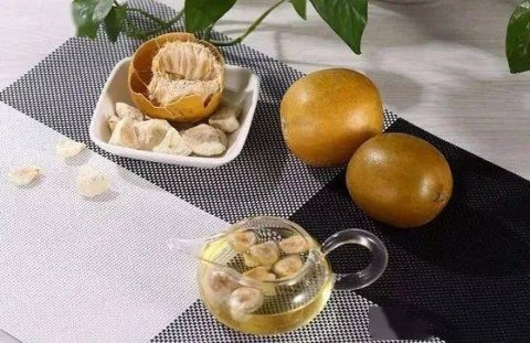 罗汉果泡水，最适合5种人喝！清肺、护肝、养胃！1