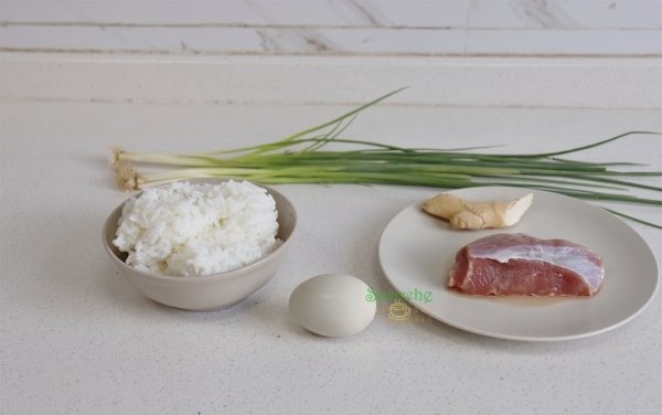 剩饭别炒着吃，冬天的早上喝一碗热粥，精神抖擞4