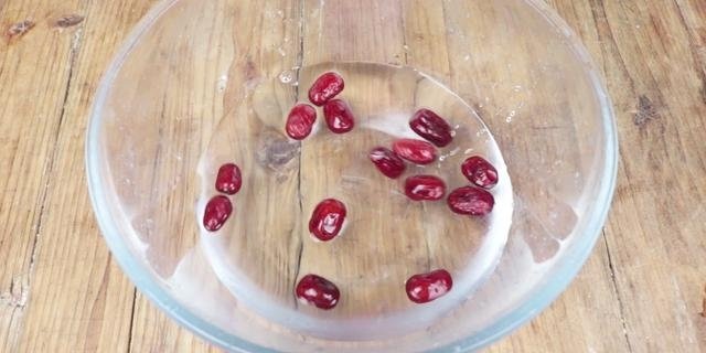 早餐可以吃的养胃八宝粥6