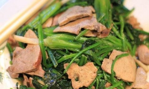 菠菜和猪肝一起炒菜，补血效果更好？1
