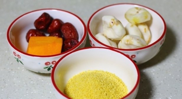 煮小米粥，加入下面3种食物营养翻倍2