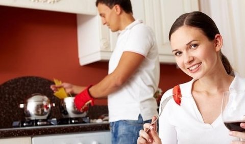 冬季养胃常吃【山药、地瓜、蜂蜜、小米】4种食物，能健脾养胃1