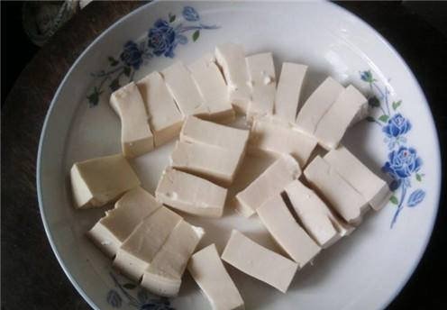 脾胃虚弱可以多喝【鲫鱼豆腐汤】健脾养胃，提神醒脑5