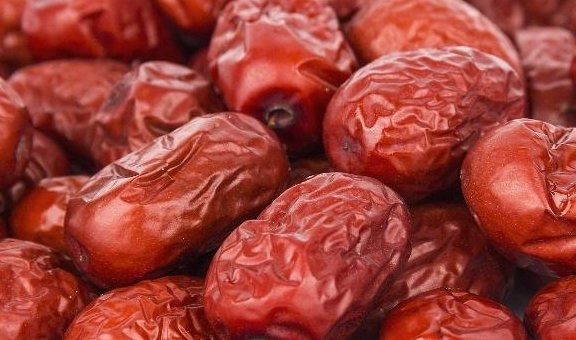 冬天养胃，饭前牢记【吃，2不吃】，或许帮你慢慢养好胃！2