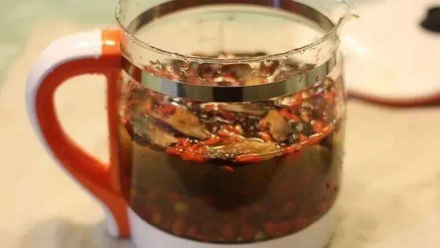 多喝【五红补血汤】补气血，冬季不再手脚冰冷5