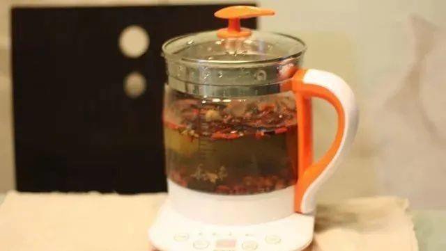 多喝【五红补血汤】补气血，冬季不再手脚冰冷6