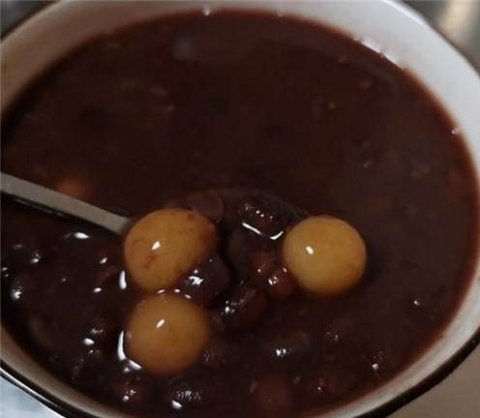 【红豆沙小丸子】是补血神器，改善血液循环，脸色红润小脸水灵3