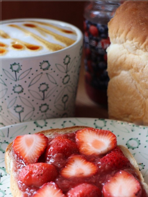 早餐多给孩子做这面包，养胃抗饿15