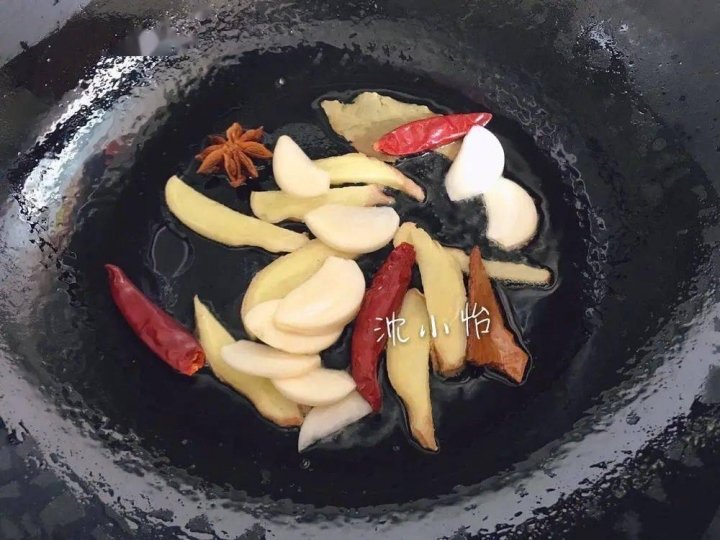 怎样做无需焯水的鲜嫩香浓的啤酒鸭1