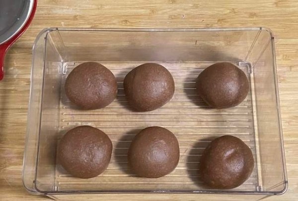 烘焙小白也会做的巧克力小吐司，简单又好吃7