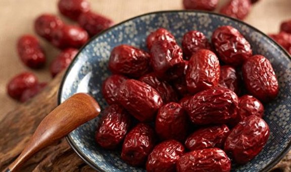 今天推荐养胃必备【少吃三红，多喝一水】3