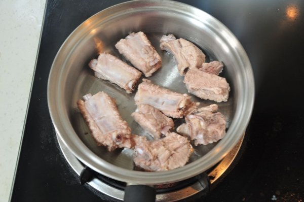 养胃菜【排骨山药汤】，价格便宜还不贵6