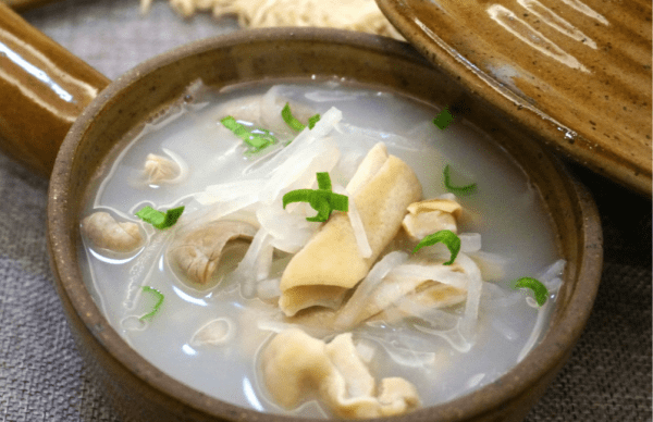 白萝卜和它是绝配，【白萝卜炖猪肚】暖胃养胃，营养极高，天冷要多喝2