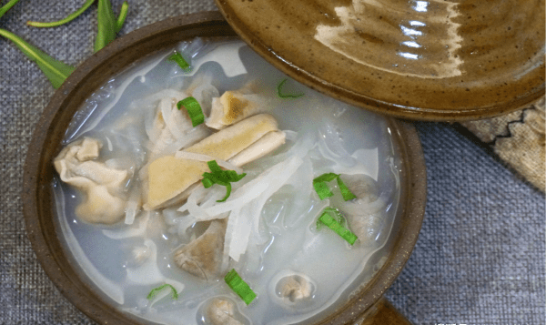 白萝卜和它是绝配，【白萝卜炖猪肚】暖胃养胃，营养极高，天冷要多喝8