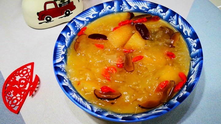 晚餐推荐【银耳羹】，养胃不长肉3