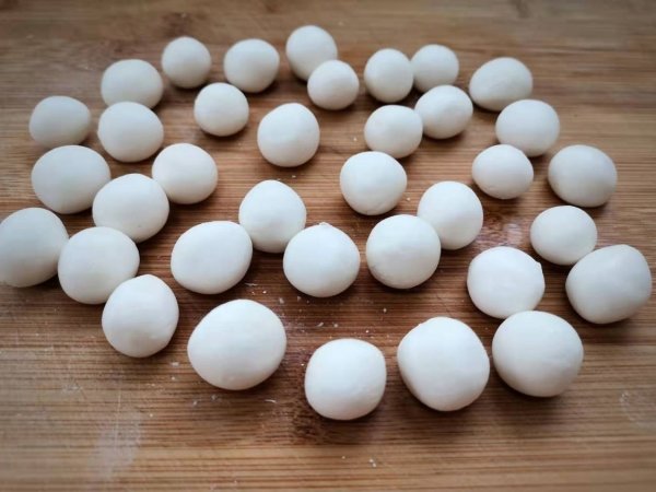 【红糖糯米丸子】暖胃补气血，每周吃一碗，姨妈那几天特舒服7