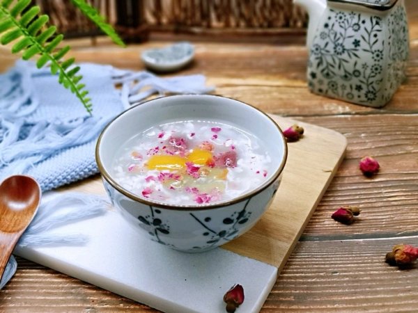 冬天常喝【酒酿】驱寒暖胃，补血养颜1