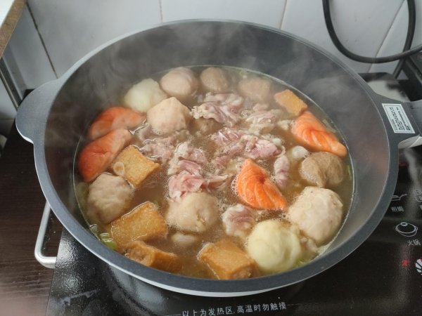 一锅丸子羊肉汤，健胃又益气，一碗下肚浑身都暖了6