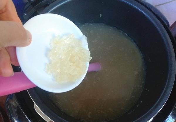 莲子和百合，养胃一把手，滋润胃部，经常胃不舒服要多食6