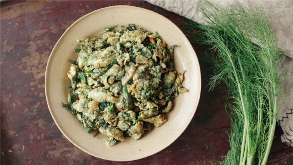 胃不好不要愁，吃【茴香炒鸡蛋】，健胃理气还驱寒，肠胃越来越好1