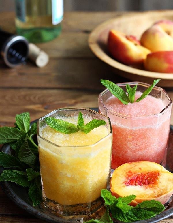 这种水果是【补血王】，女人要常喝，面色红润气色好！1