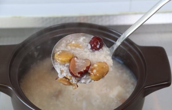 【板栗山药糯米粥】健胃养胃，胃越来越健康4