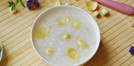 立冬以后多喝【滋阴粥】，莲子百合粥健胃补虚1